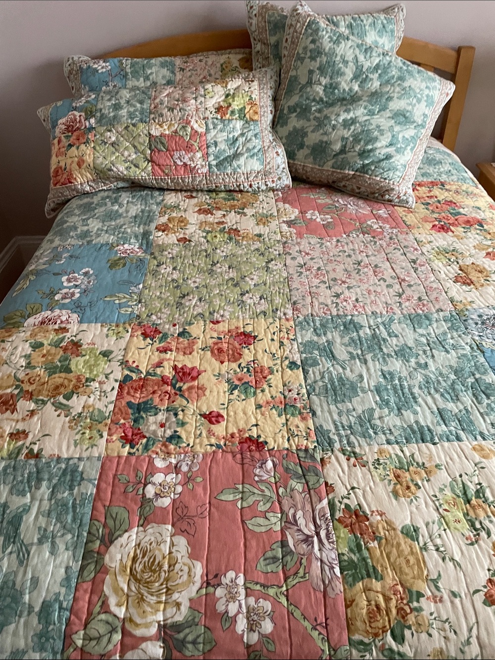 The Company Store Floral Patchwork Quilt in Pink, Blue, Cream, Green